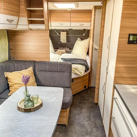 George Glamper Ahoi Holiday home Belau